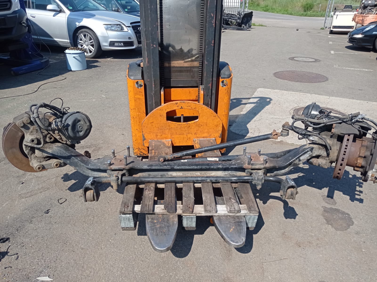 Vorderachse kompl.V9-60L-10-S-BR 19,5"F ABS