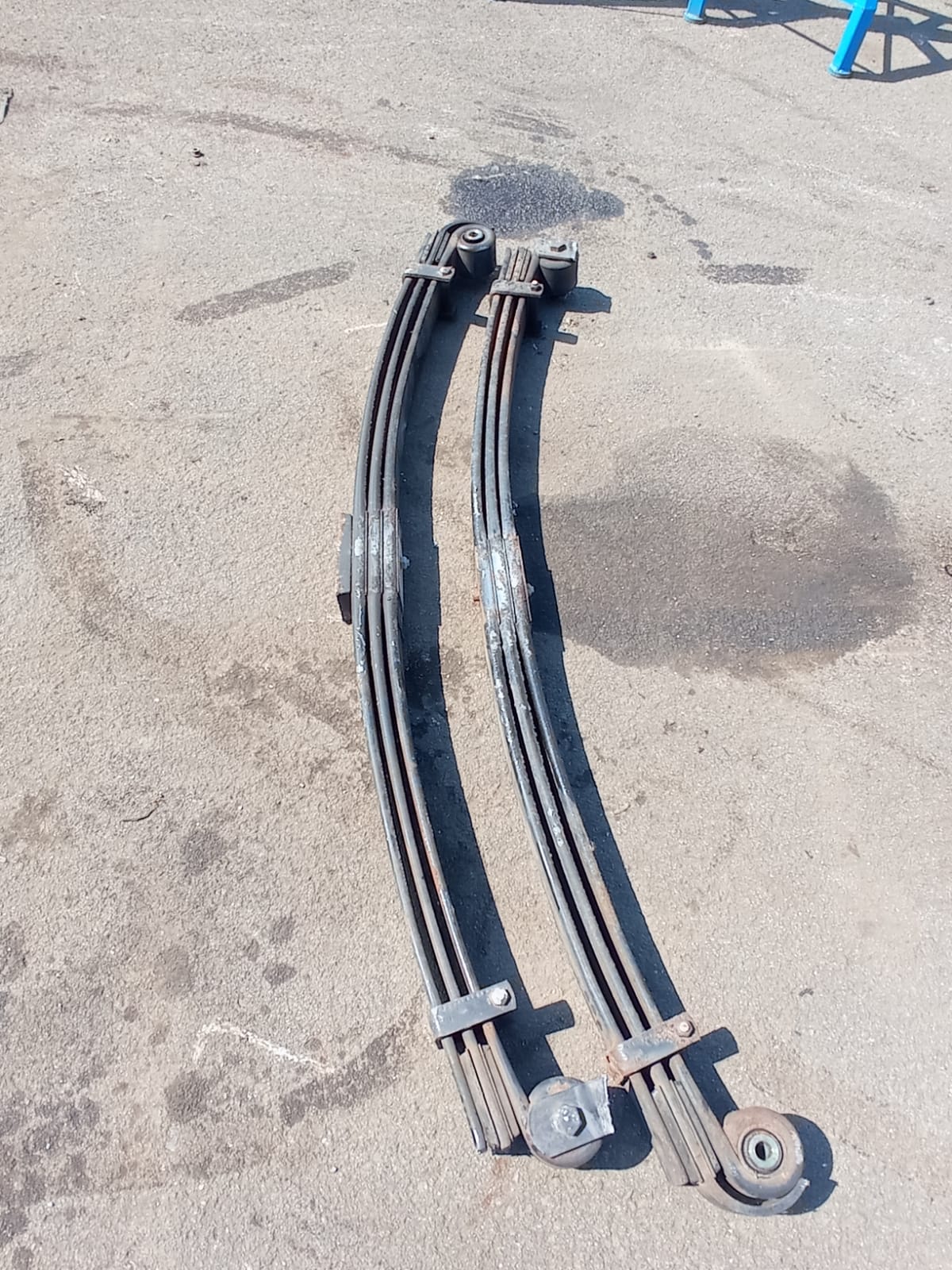 Federpaket Vorne 81.43402-6094 Parabelfeder